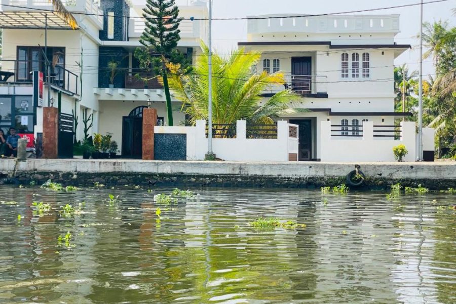 Alice Lake Promise Houseboats & Homestays