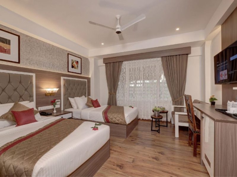 PREMIUM ROOMS