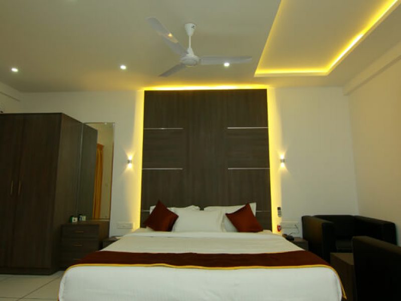PREMIUM ROOM AC