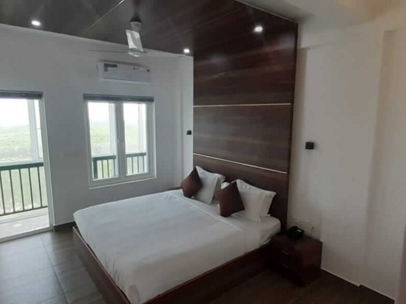 JUNIOR SUITE AC