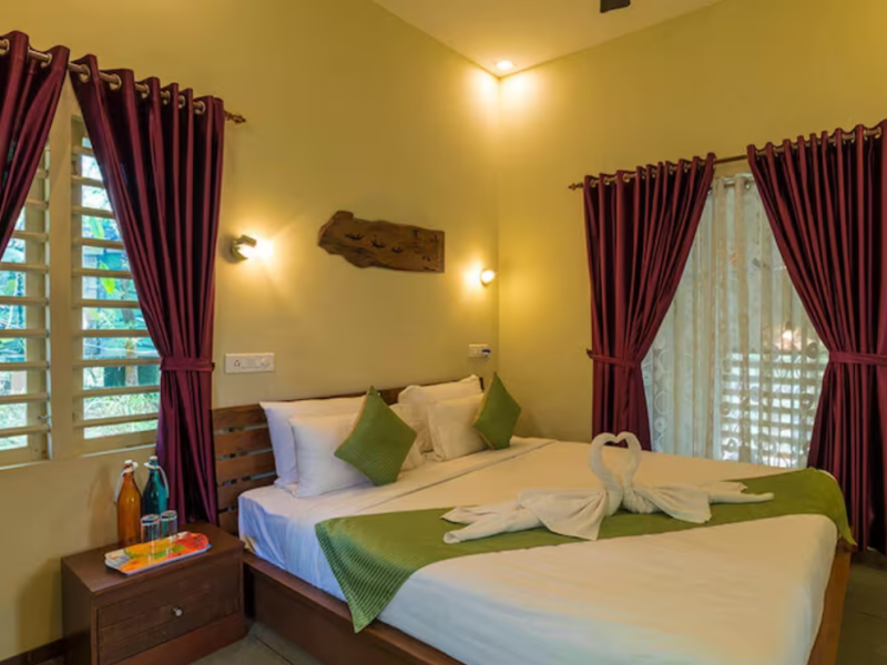 DIAMOND TWO BEDROOM VILLA NON AC