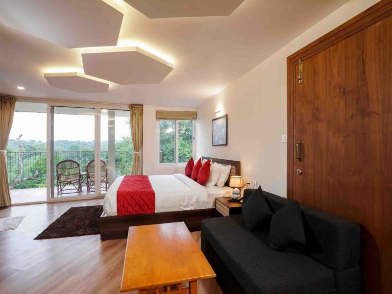 TWIN BEDROOM SUITE