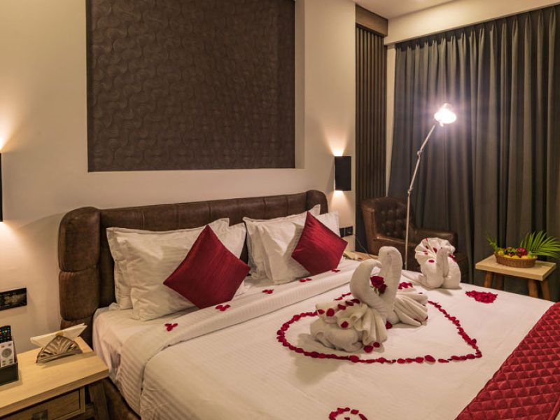 LUXURY ROOM