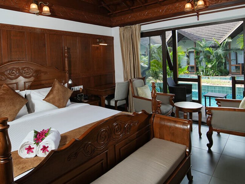 MEANDERING POOL ROOM