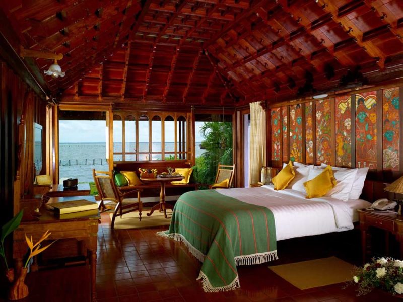 PRESIDENTIAL SUITE WITH PRIVATE POOL