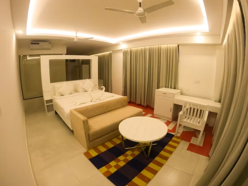 SEA VIEW SUITE