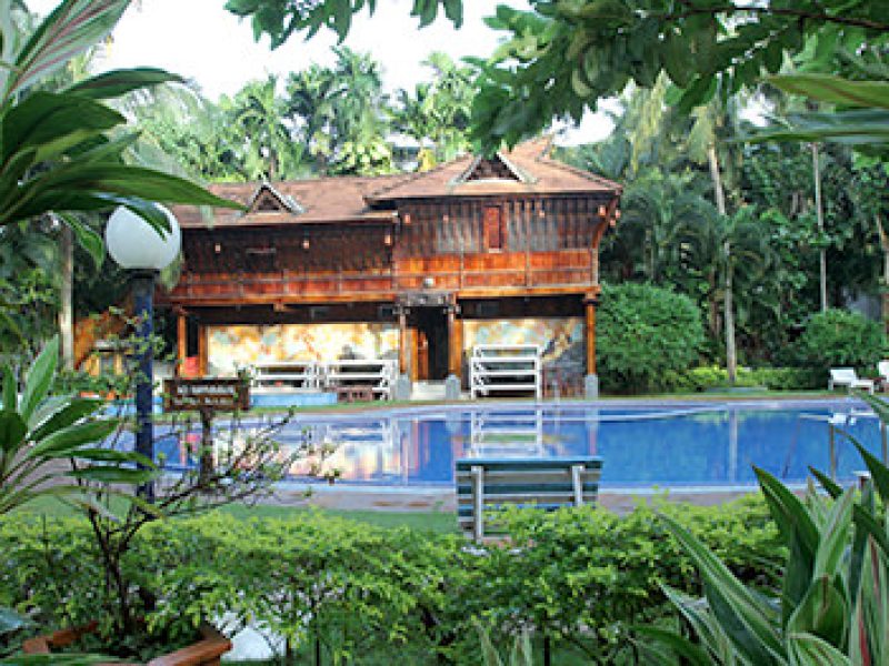 HONEYMOON POOL VIEW SUITE